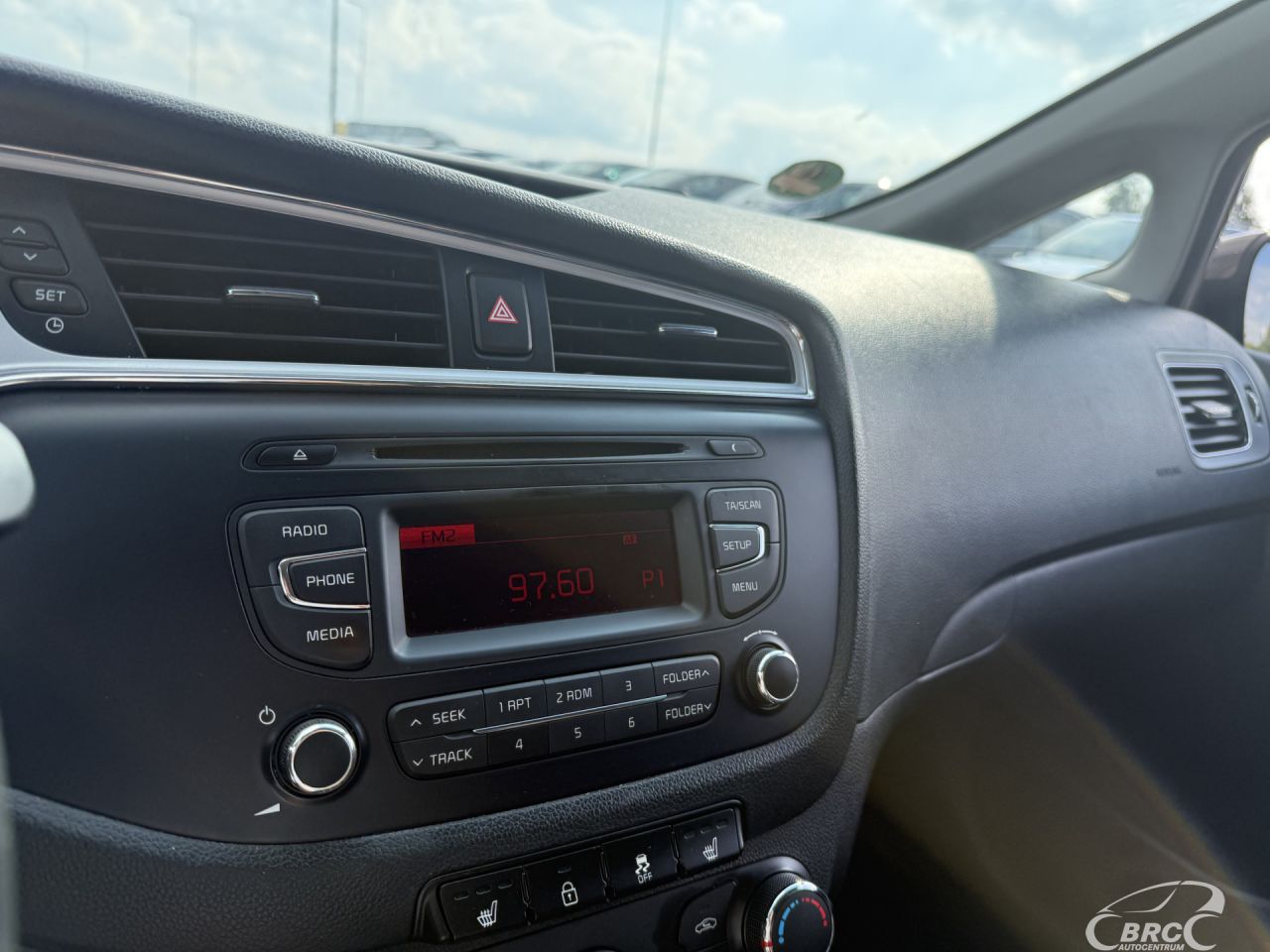 Kia Cee'd | 11