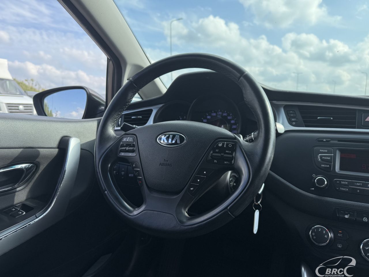 Kia Cee'd | 14