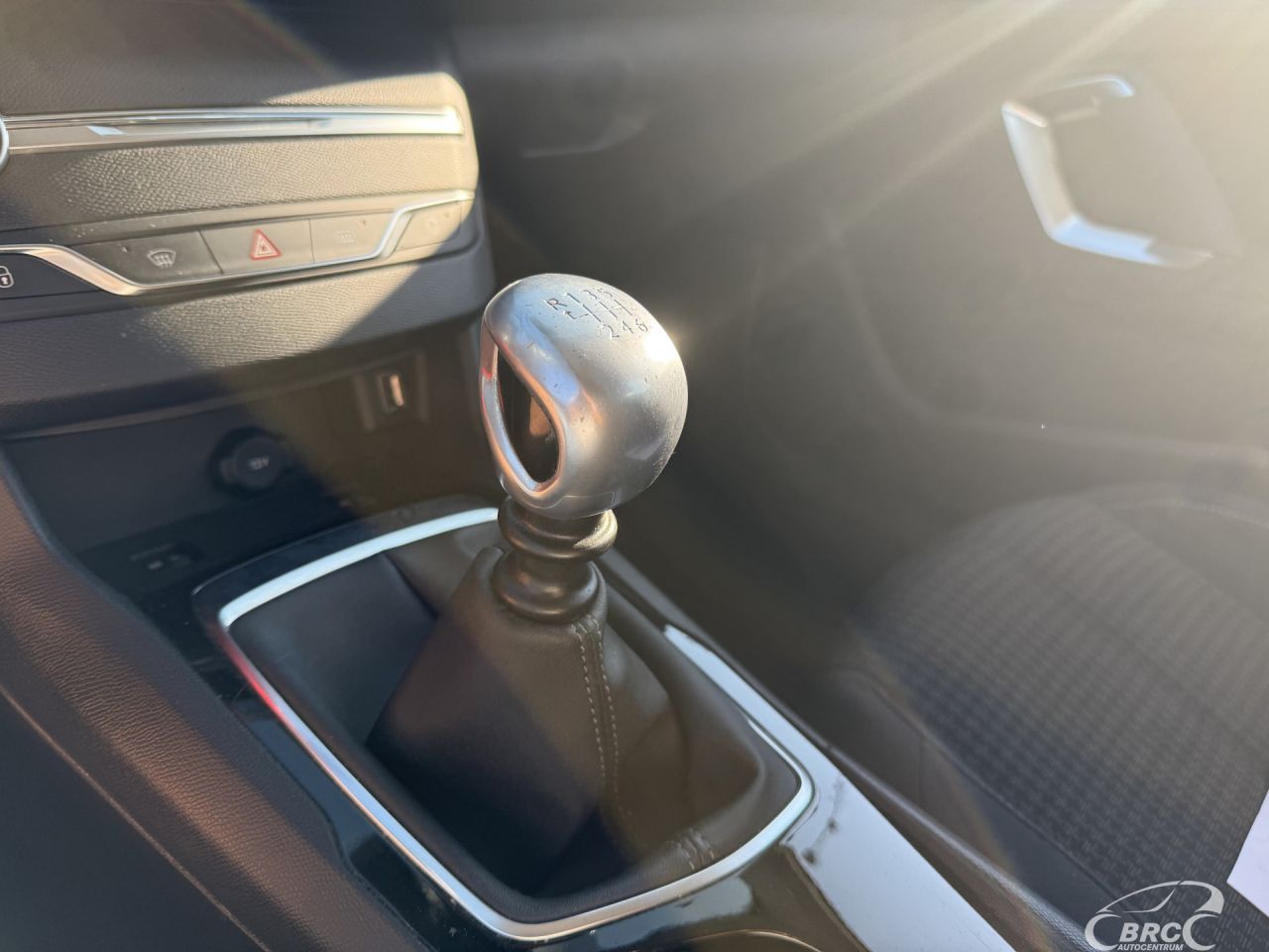 Peugeot 308 | 16