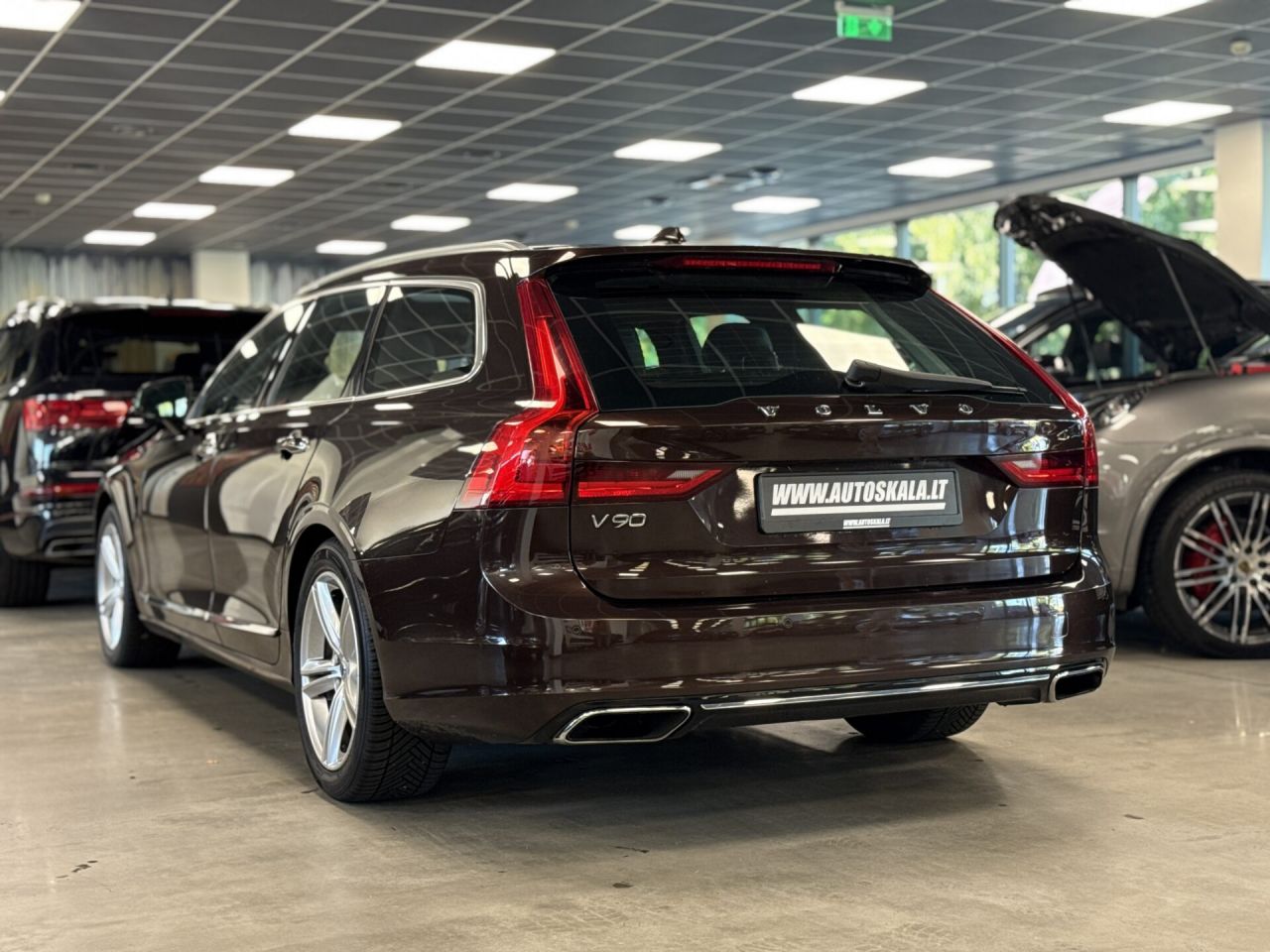 Volvo V90 | 5