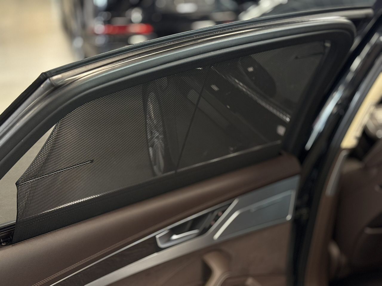 Audi A8 | 18