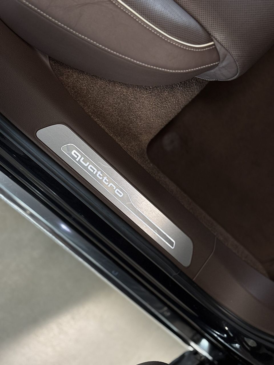 Audi A8 | 19