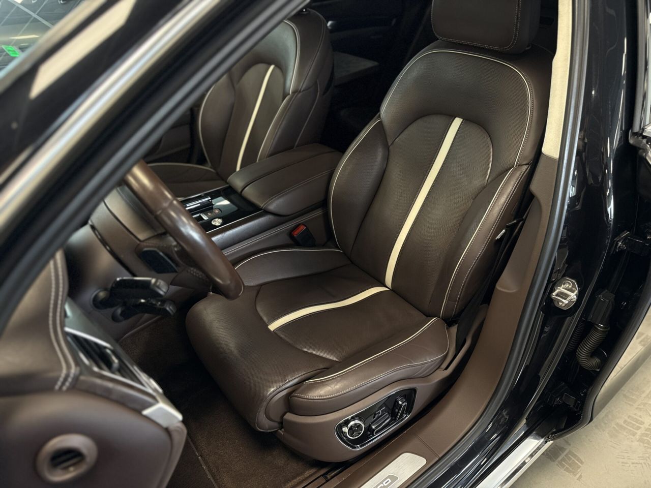 Audi A8 | 21