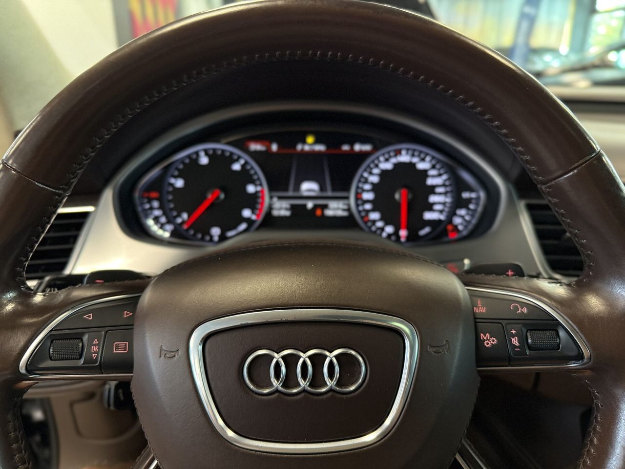 Audi A8 | 26