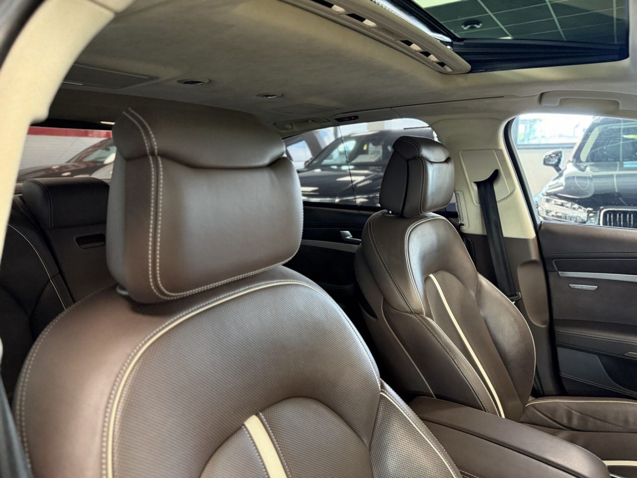 Audi A8 | 28