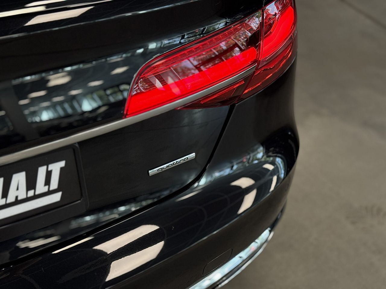 Audi A8 | 15