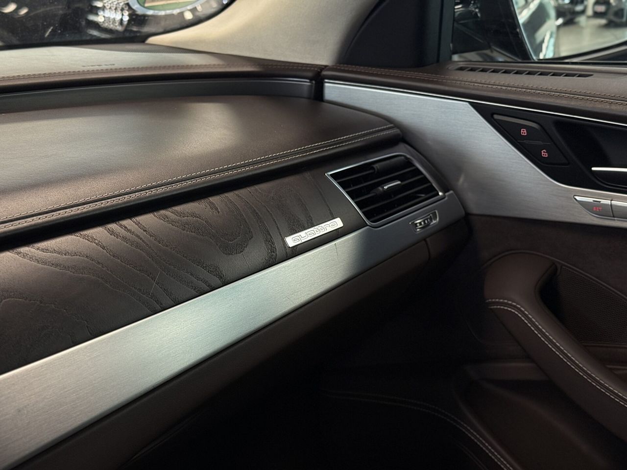 Audi A8 | 31