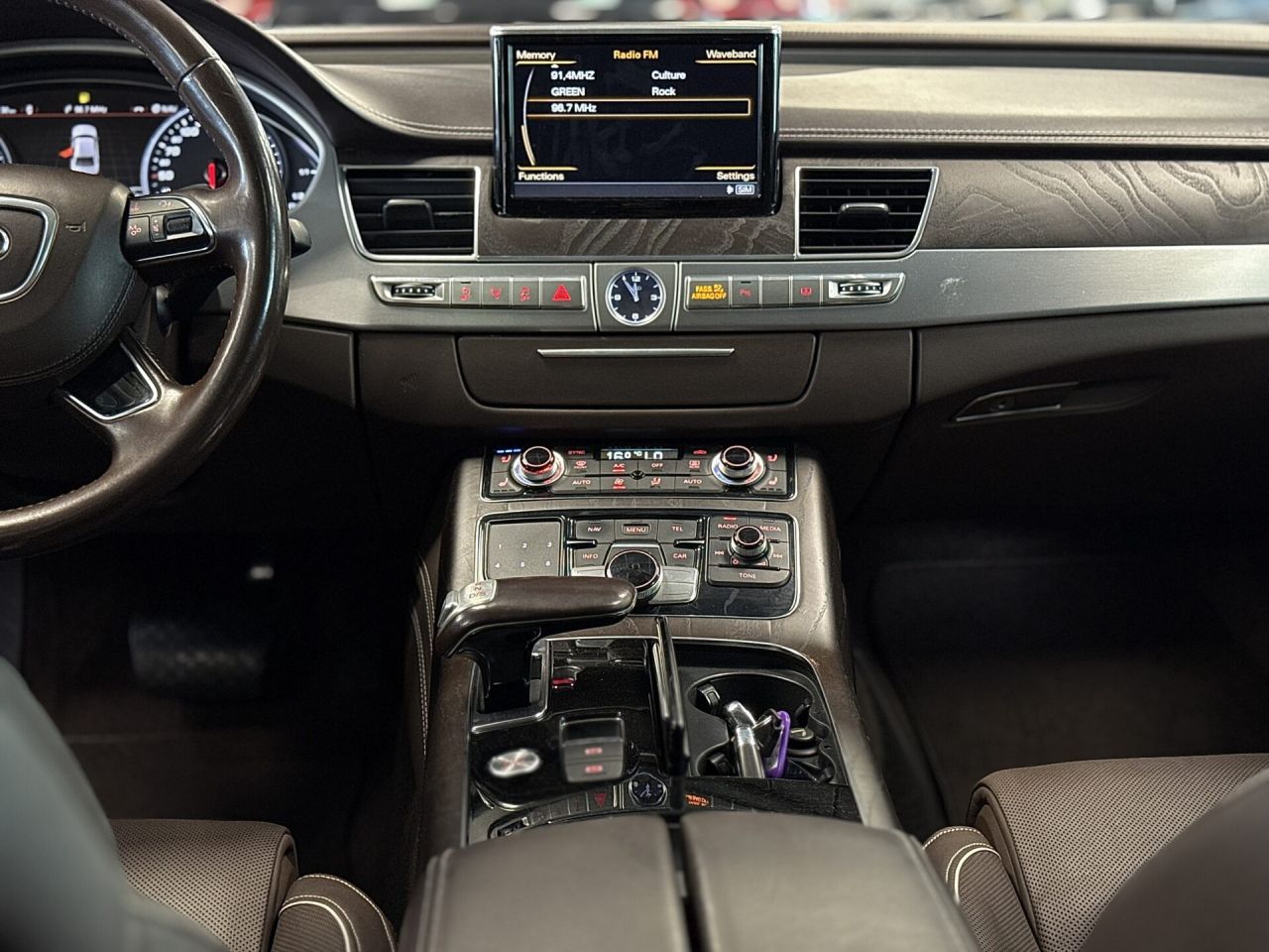Audi A8 | 35