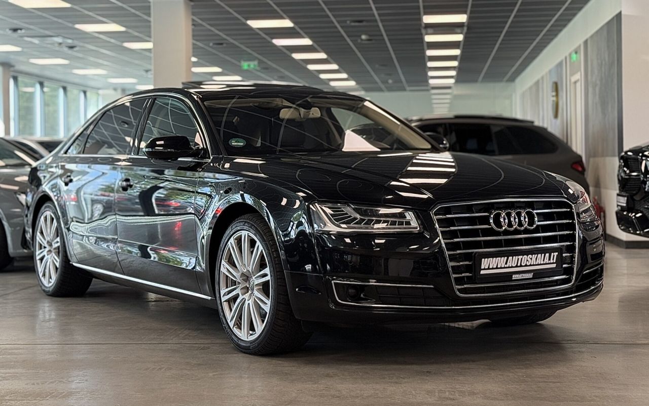 Audi A8 | 39