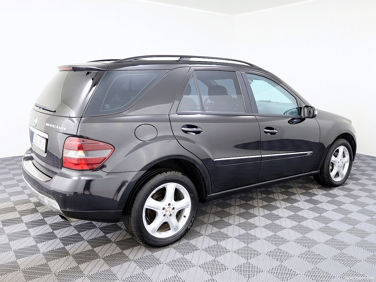 Mercedes-Benz ML320 | 2