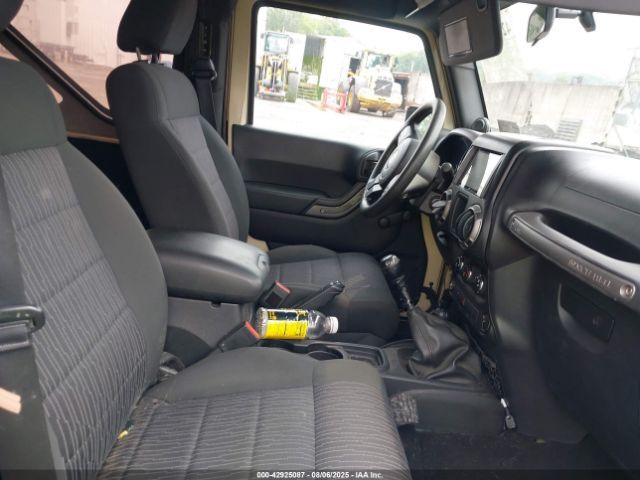 Jeep Wrangler | 4