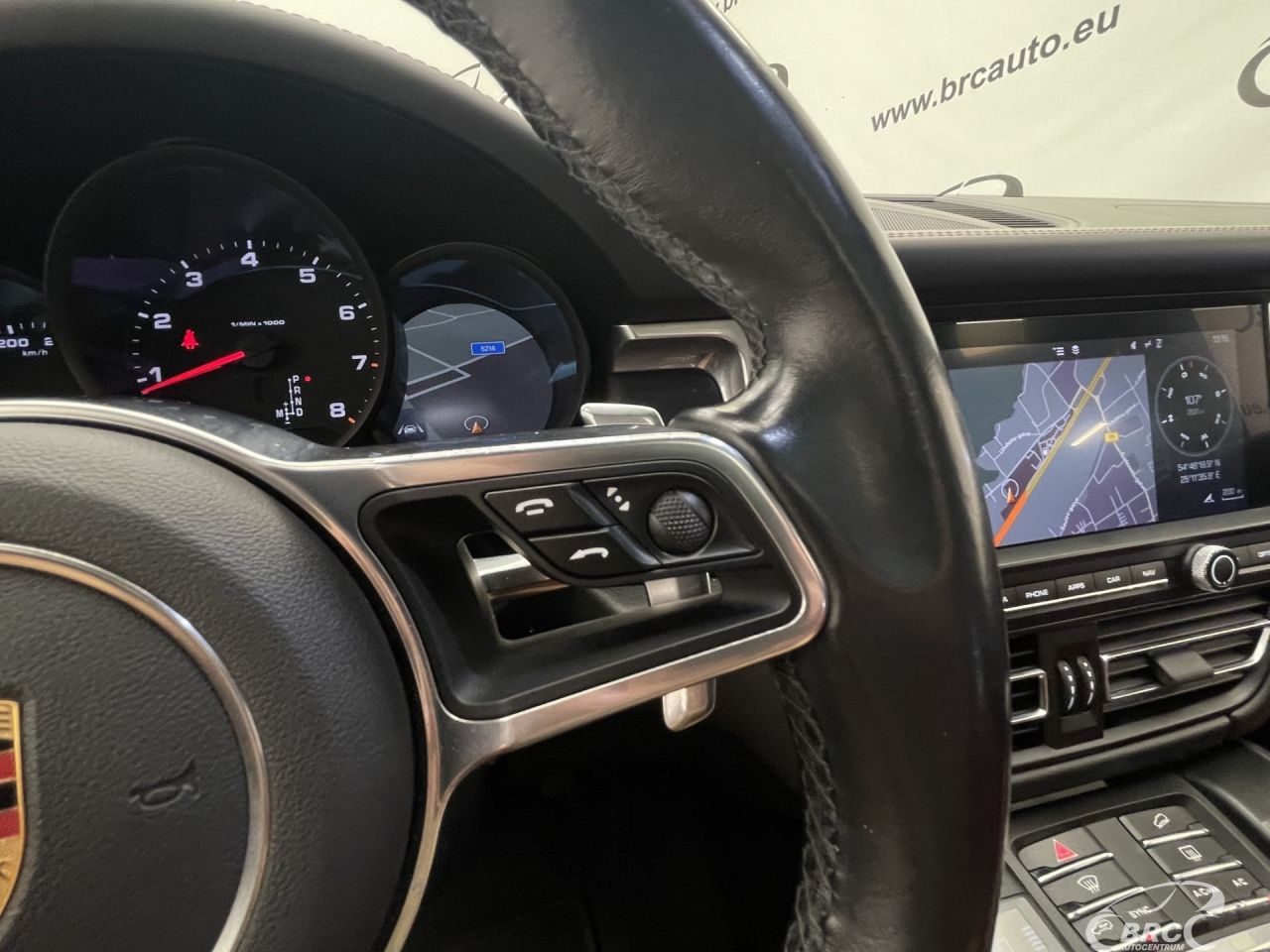 Porsche Macan | 28