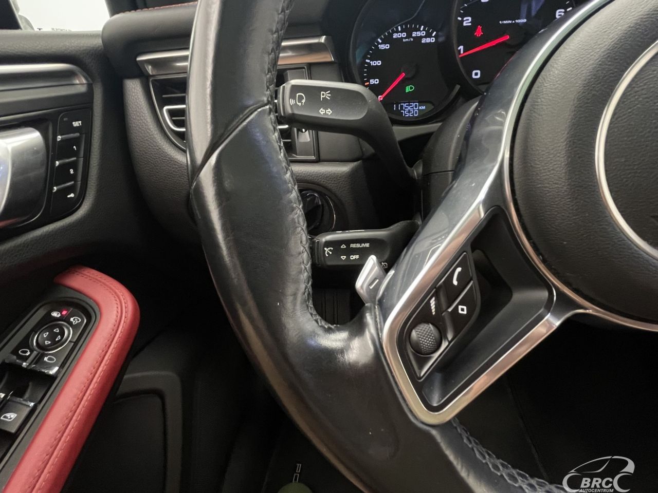 Porsche Macan | 30