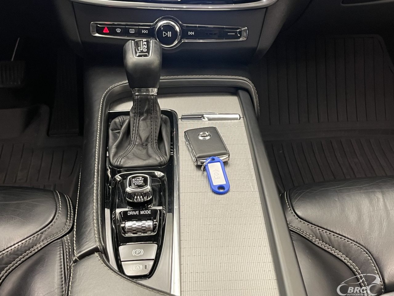 Volvo S90 | 14