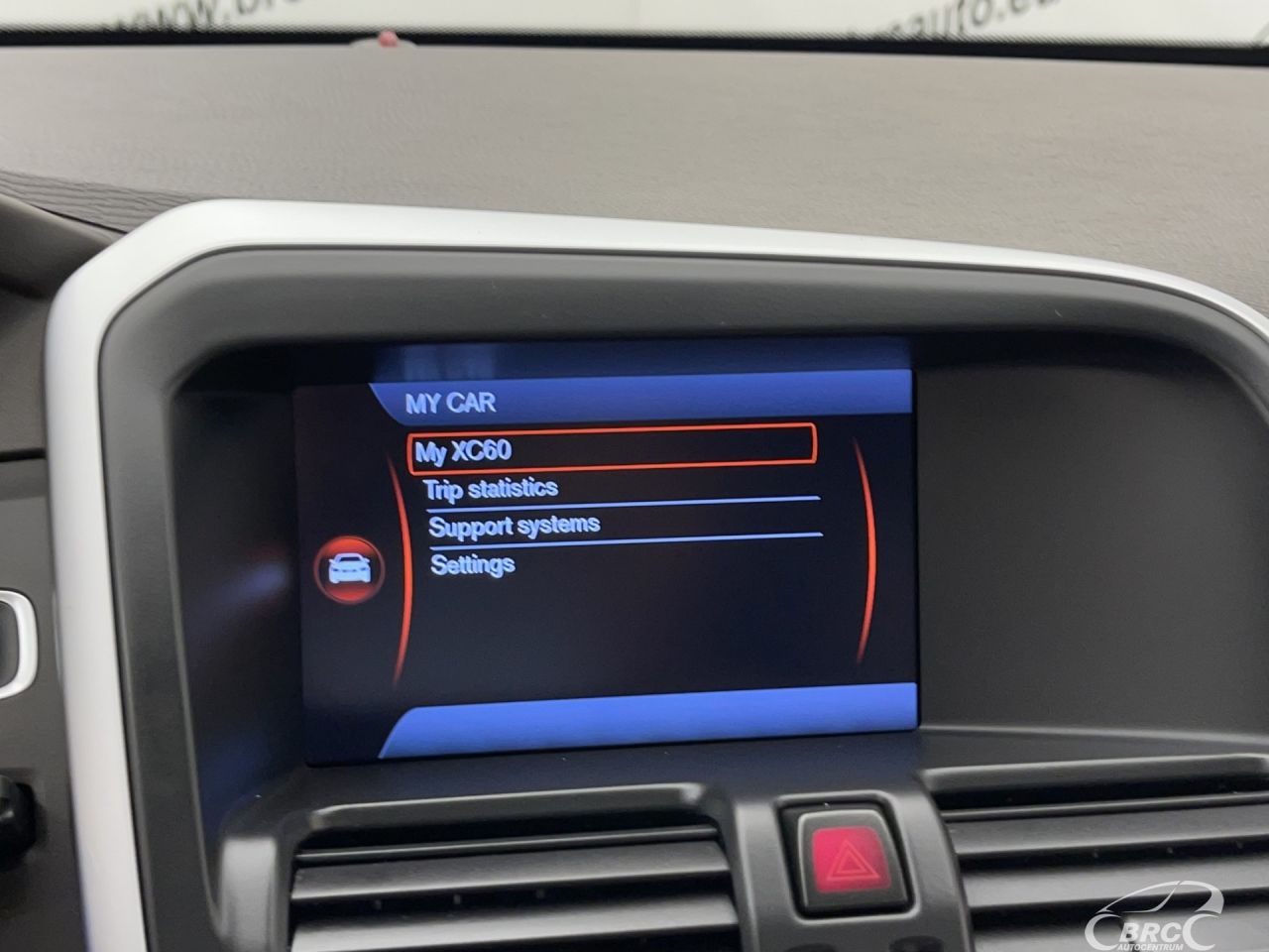 Volvo XC60 | 40