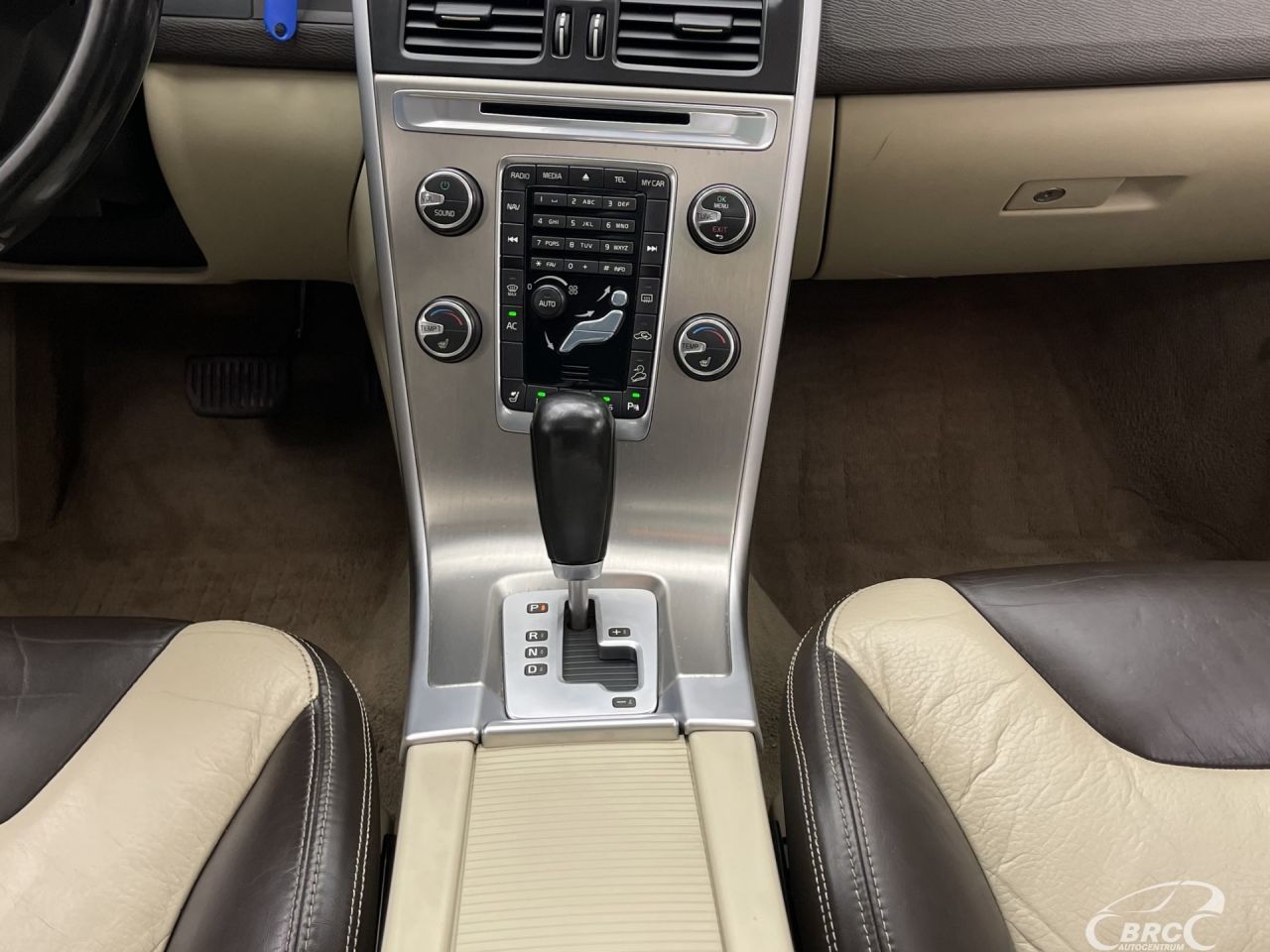Volvo XC60 | 19