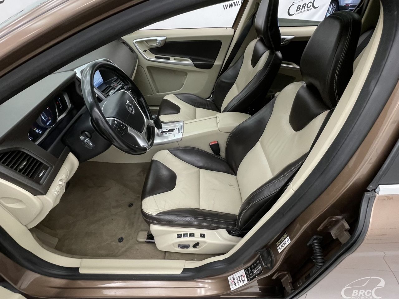 Volvo XC60 | 22