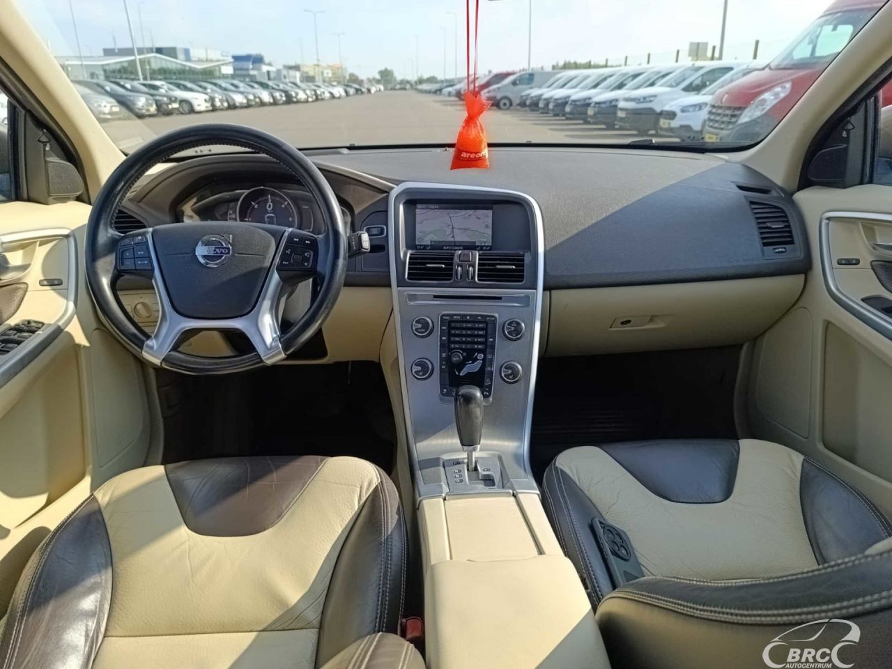 Volvo XC60 | 7