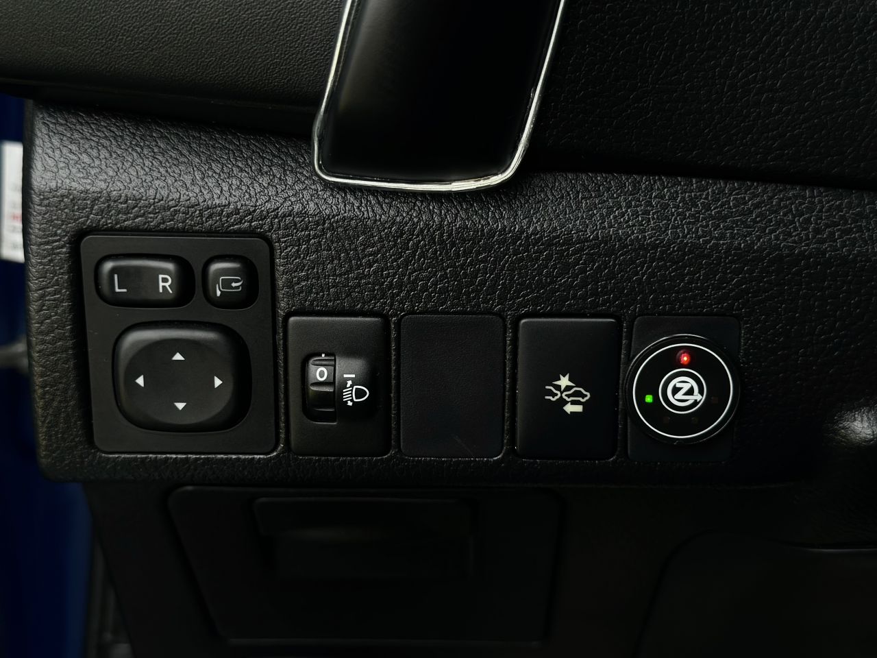 Toyota Auris | 16