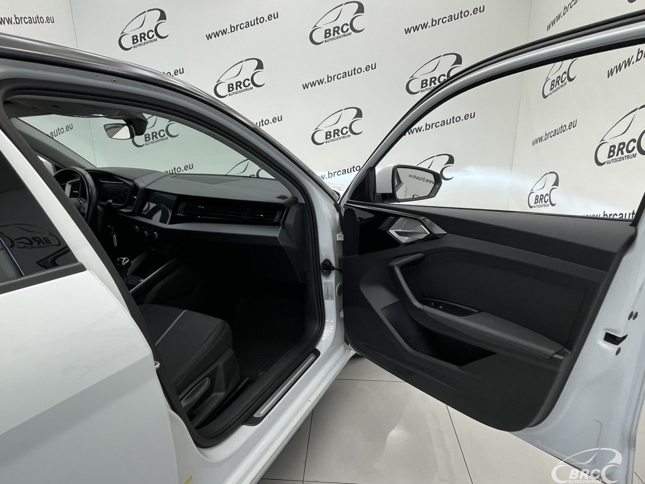 Audi A1 | 8