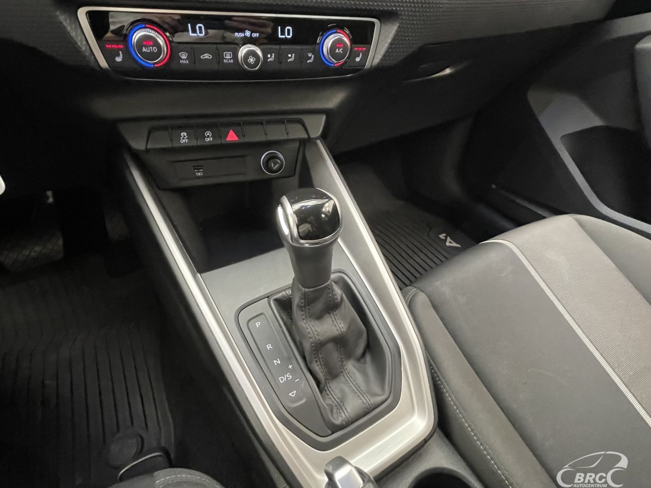 Audi A1 | 24