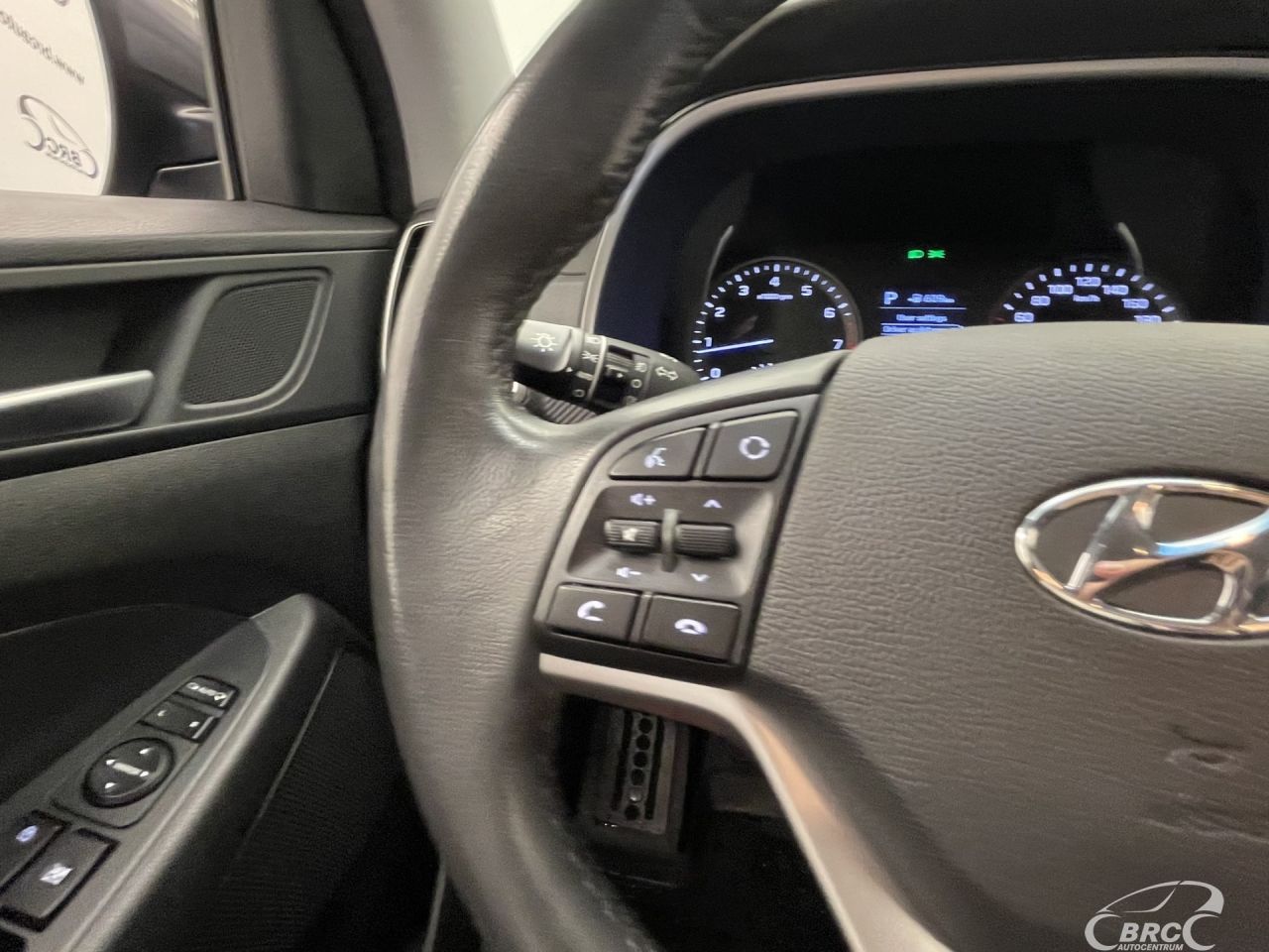 Hyundai Tucson | 29