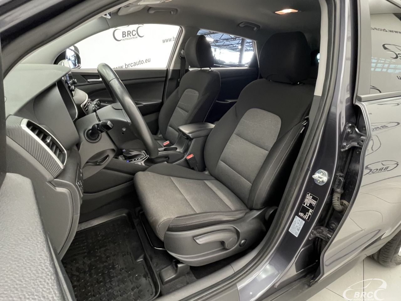 Hyundai Tucson | 21
