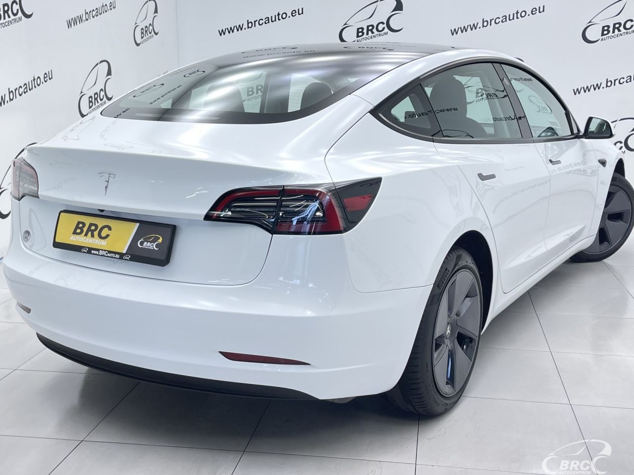 Tesla Model 3 | 45