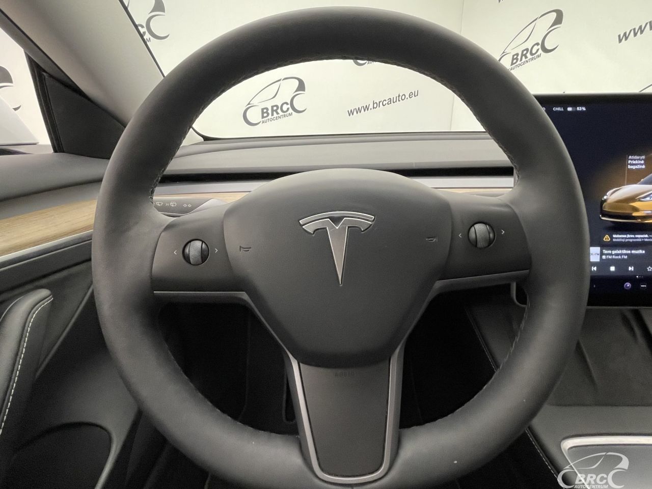 Tesla Model 3 | 22
