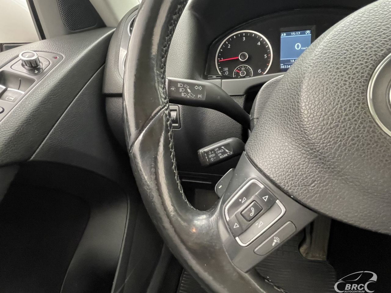 Volkswagen Tiguan | 31