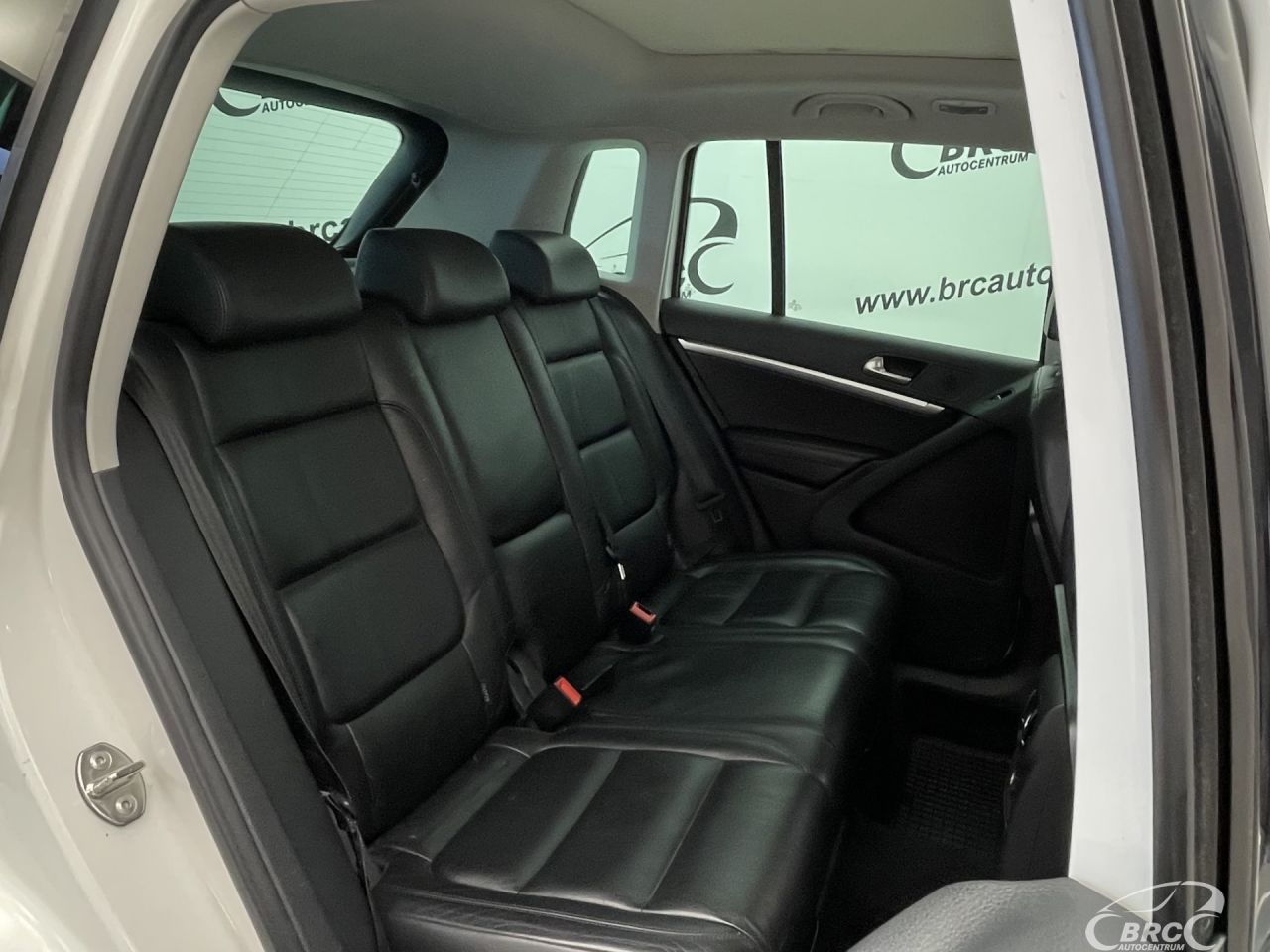 Volkswagen Tiguan | 10