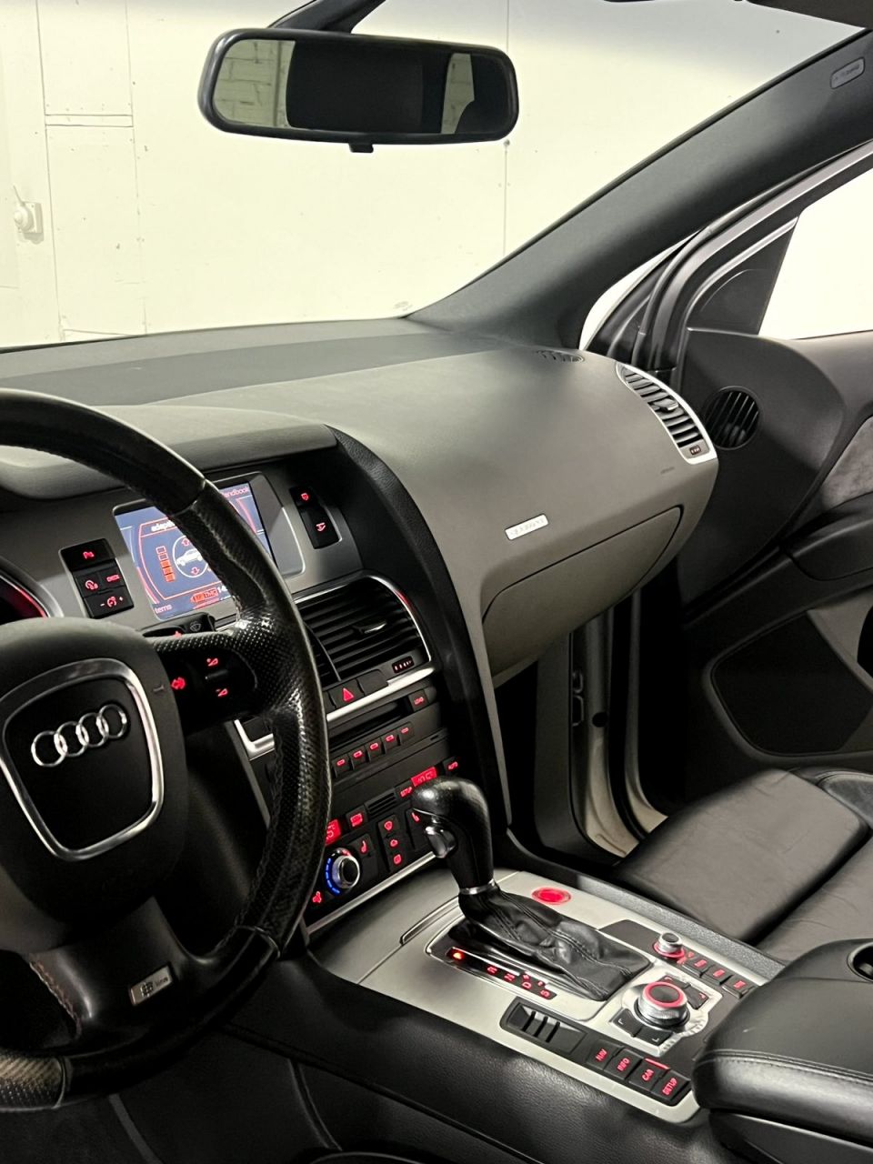 Audi Q7 | 5