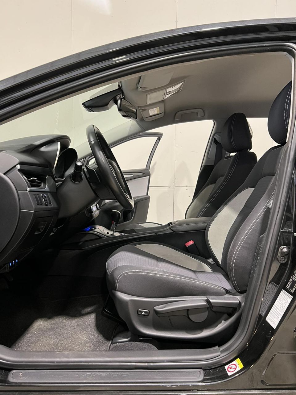 Toyota Avensis | 5