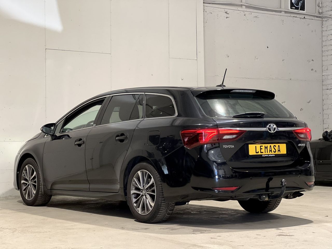Toyota Avensis | 4