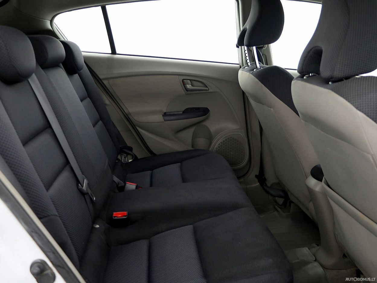 Honda Insight | 6