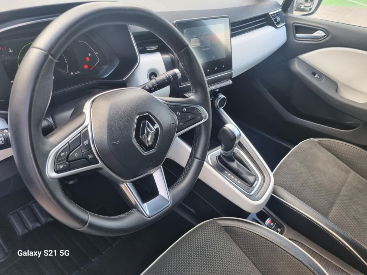 Renault Clio | 8