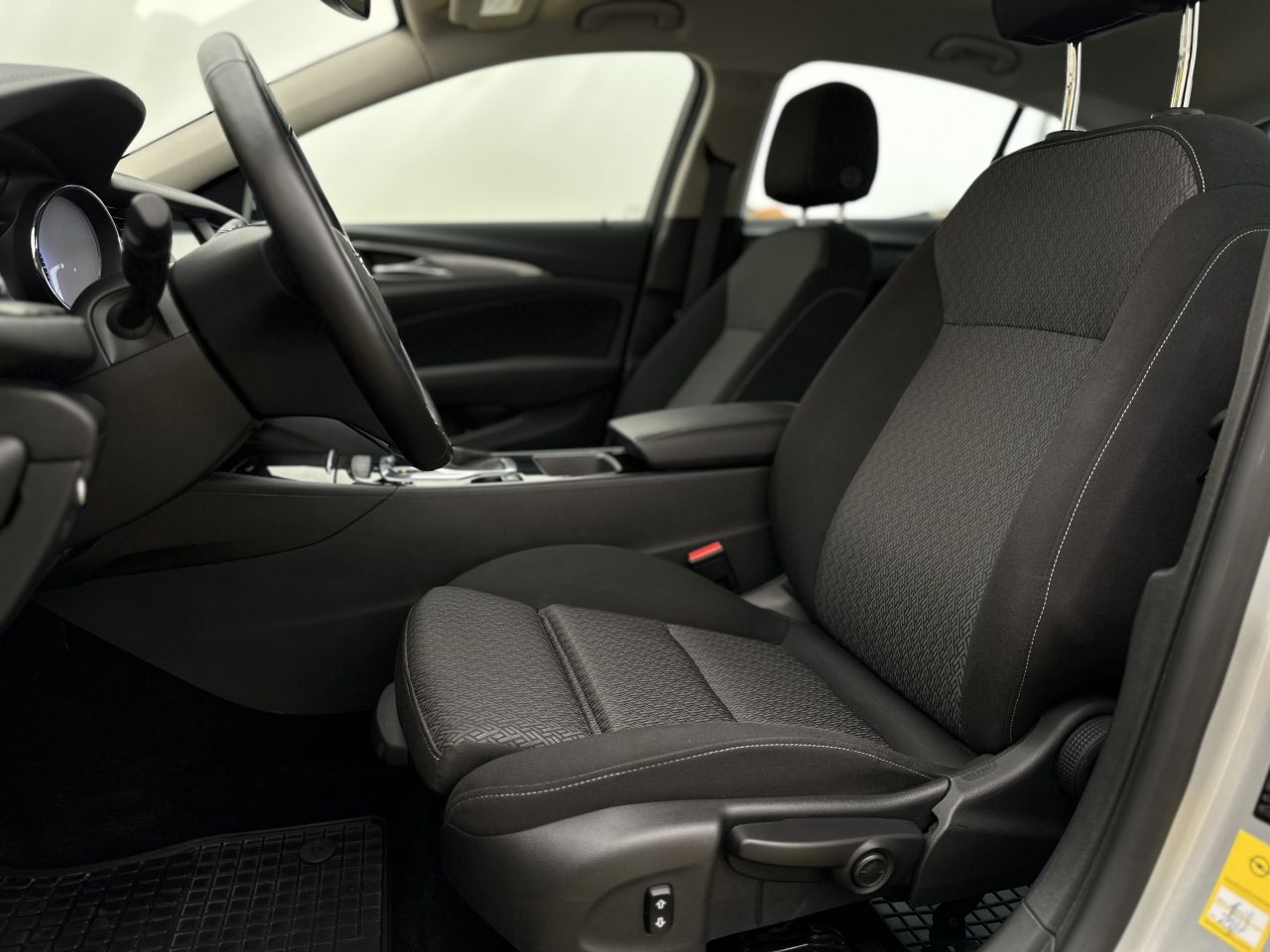 Opel Insignia | 8