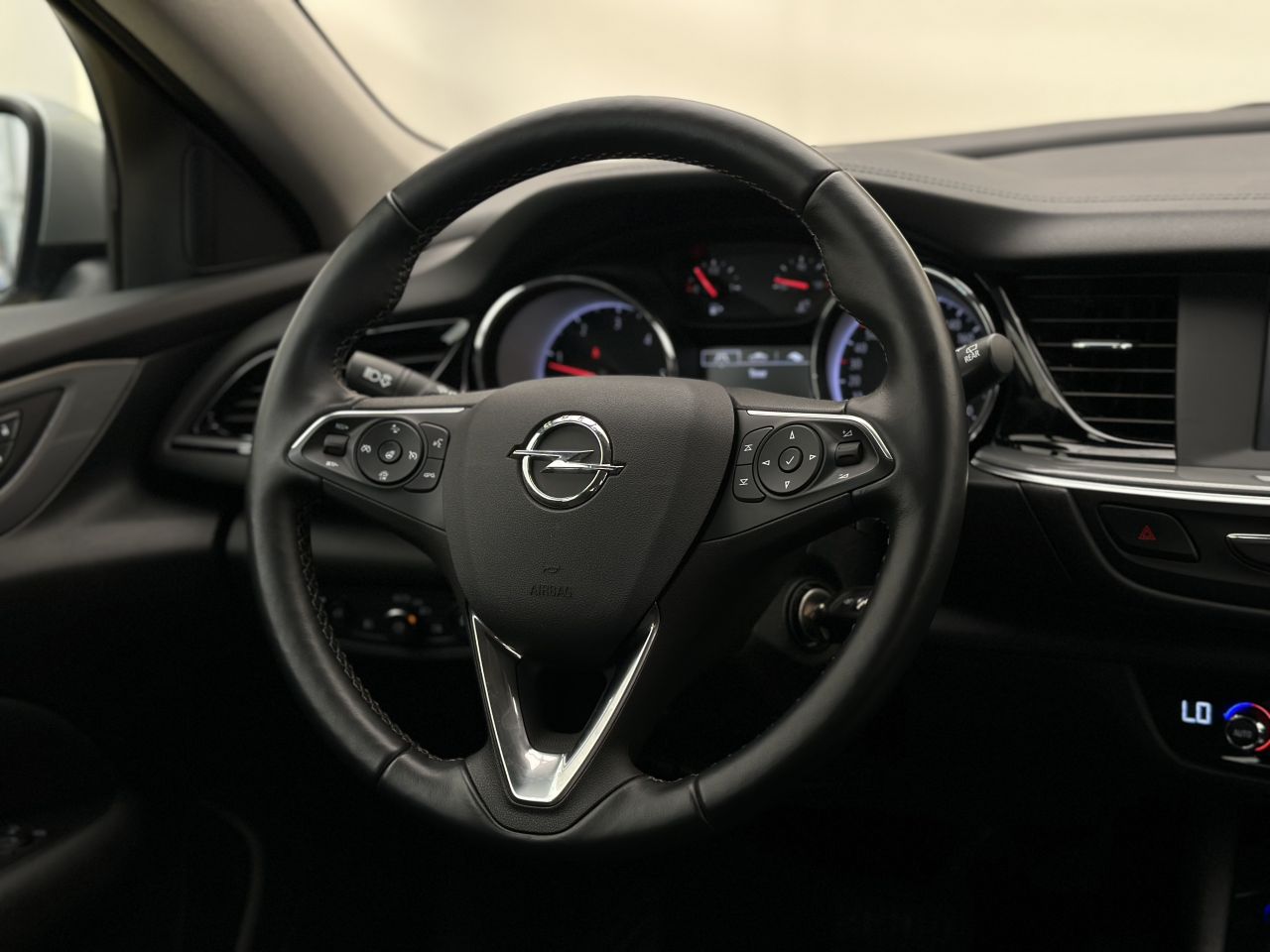 Opel Insignia | 14