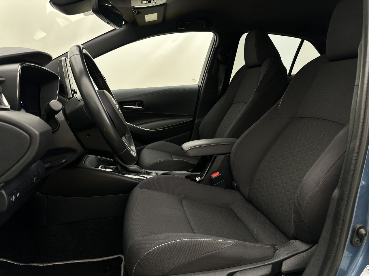 Toyota Corolla | 8