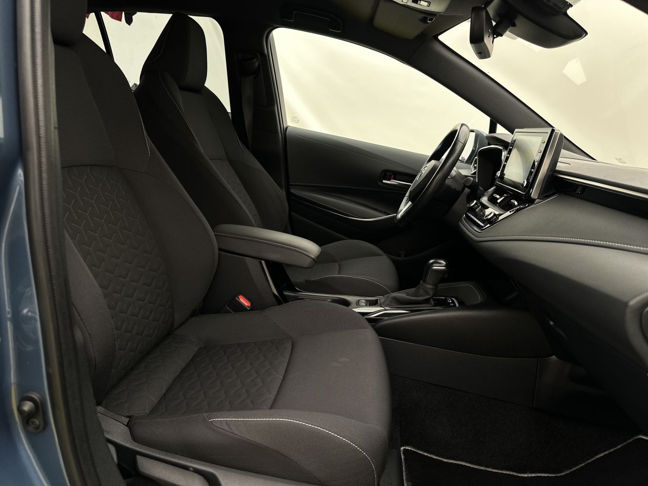Toyota Corolla | 12