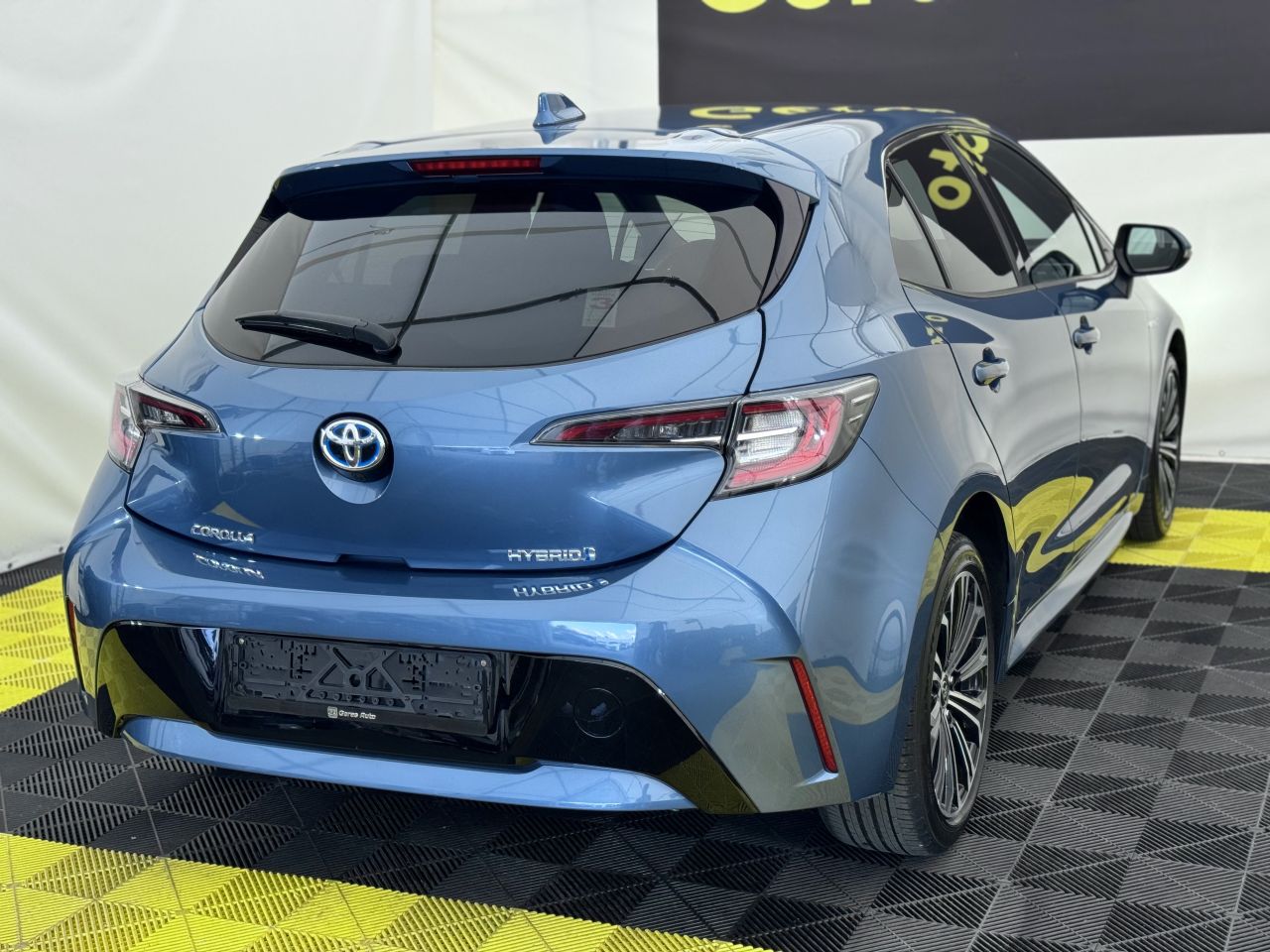 Toyota Corolla | 3