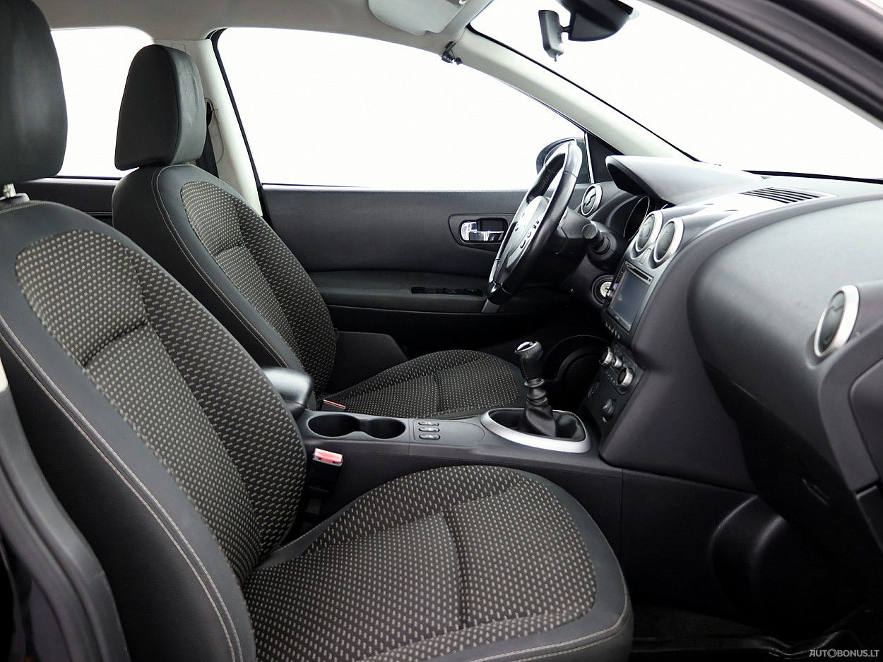 Nissan Qashqai | 5