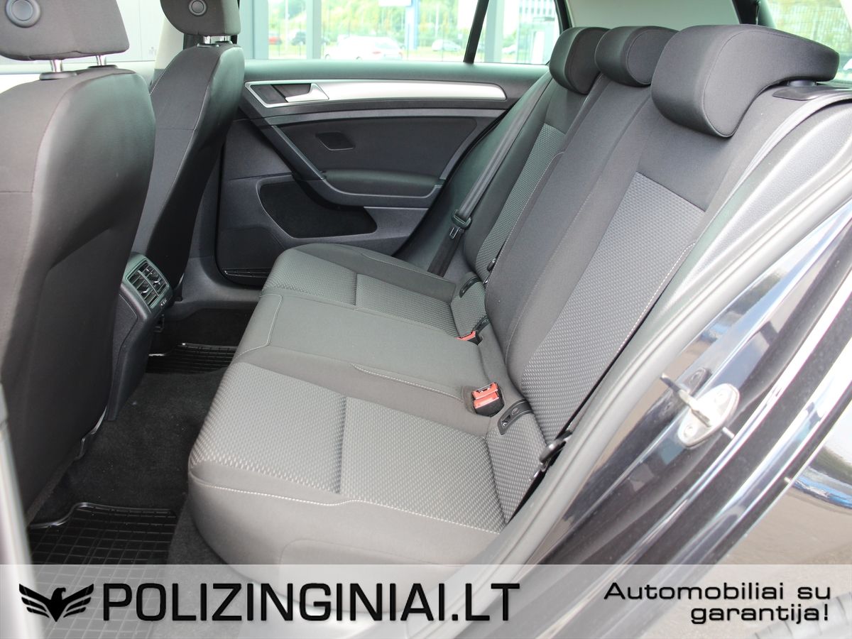 Volkswagen Golf | 14
