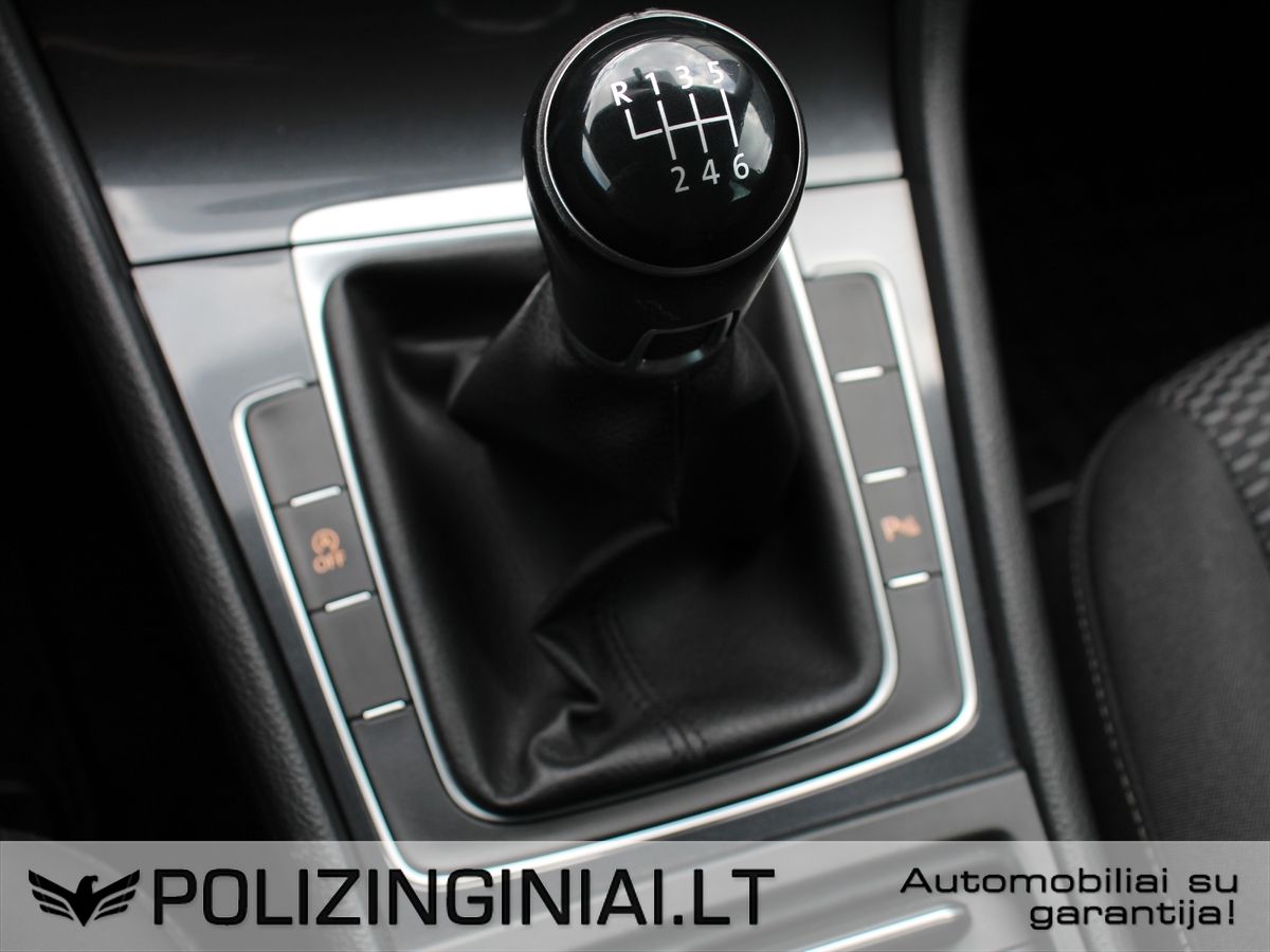 Volkswagen Golf | 12