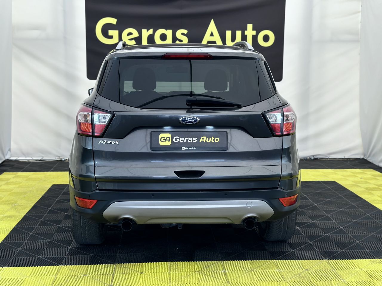 Ford Kuga | 4