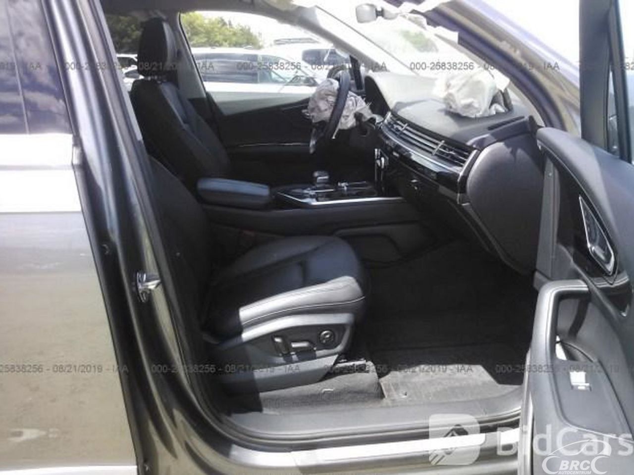 Audi Q7 | 61