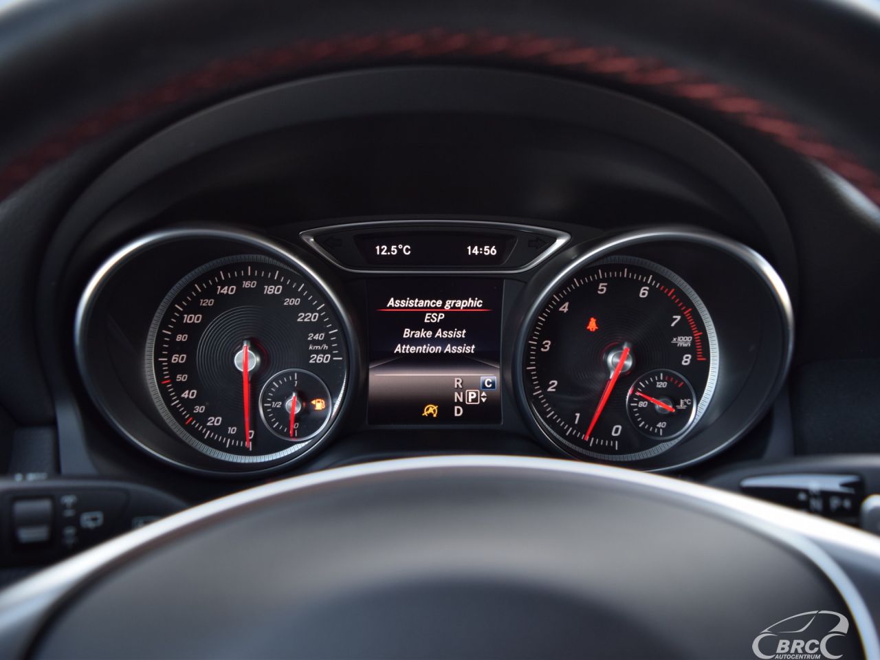 Mercedes-Benz CLA200 | 10