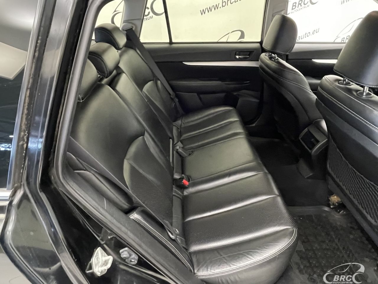 Subaru Legacy | 9