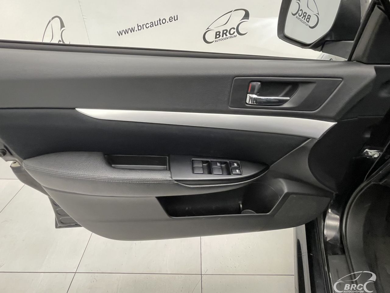 Subaru Legacy | 18