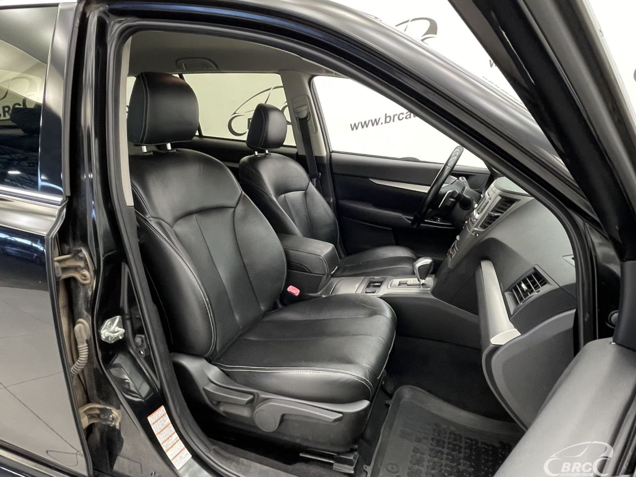 Subaru Legacy | 6
